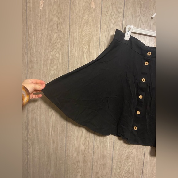 Maurice’s Large Black Button down Skirt - Picture 2 of 3